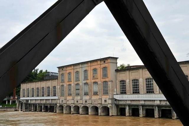 Das alte Rheinfelder Flusskraftwerk am...98 fertiggestellt und 2011 abgerissen.  | Foto: Patrick Seeger (dpa)