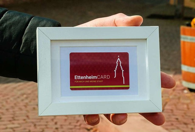 Die Werbegemeinschaft hatte vor gut ei... die Ettenheim-Card ins Leben gerufen.  | Foto: Sandra Decoux