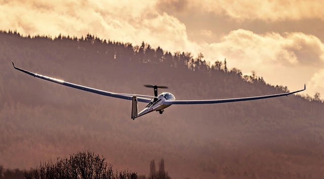 Auch Rundflge bietet die Fliegergrupp... beim Flugplatzfest am Wochenende an.   | Foto: MArtin Bildstein, Fliegergruppe Offenburg