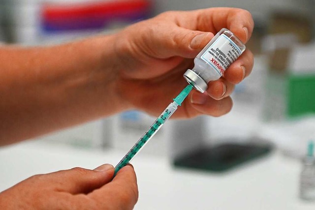 Bei Corona-Impfungen gibt es nach wie ...t den Aufwand fr rzte und Apotheker.  | Foto: Jonas Hirt