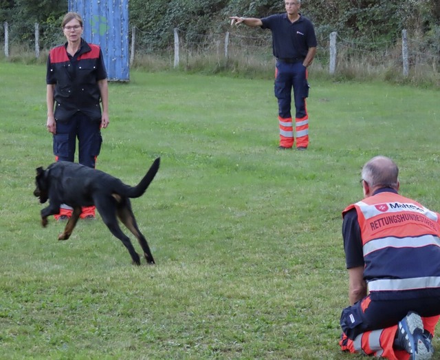 Der Malteser Hilfsdienst hat fr seine...im Hunde und Hundefhrer ausgebildet.   | Foto: Gerd Leutenecker