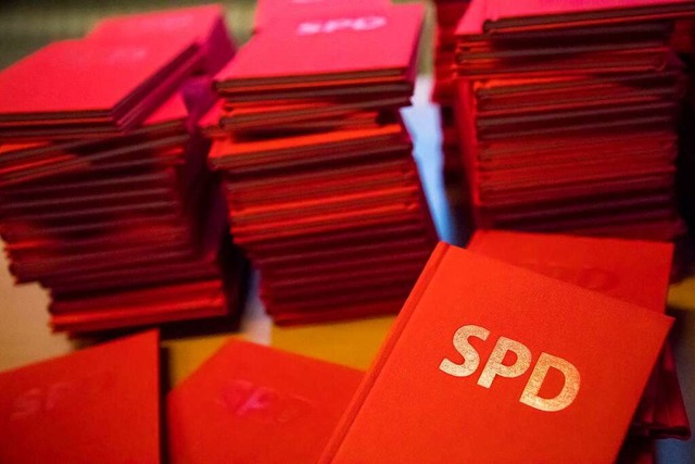 &#8222;Unsere Gemeinde der Mglichkeit...ahlkampfmotto der SPD Grenzach-Wyhlen.  | Foto: Michael Kappeler dpa