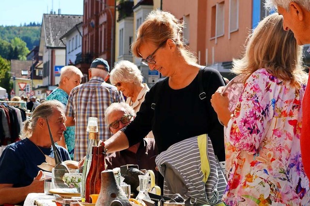 Die Mischung aus Essensstnden, Flohma...te fr beste Stimmung beim Herbstfest.  | Foto: Thomas Winckelmann