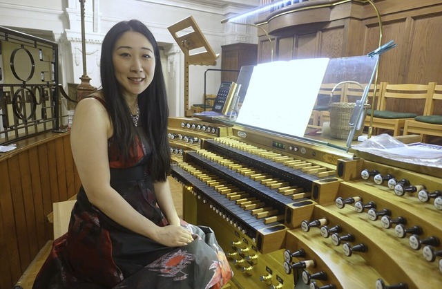 Die Organistin  Mari Fukumoto bei den Rheinfelder Orgelwochen  | Foto: Roswitha Frey