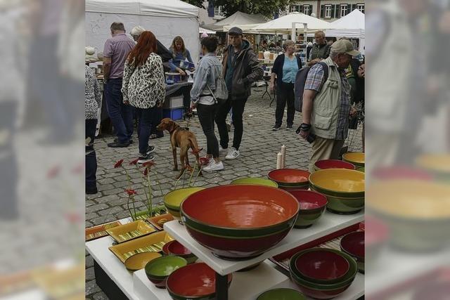 Kanderner Keramikmarkt kommt gut an