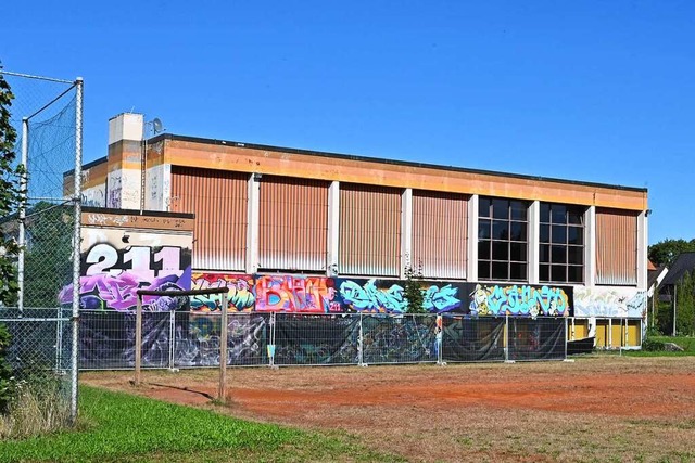 Die Turnhalle an der Mhlengasse ist s...nzlingen auf ein neues Frderprogramm.  | Foto: Markus Zimmermann