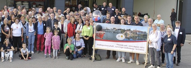 Rund 70 Gste aus Frankreich, darunter...aufenburg und Le Croisic eingetroffen.  | Foto: Michelle Gntert