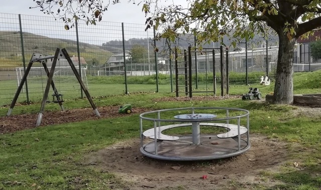 Der Spielplatz beim Bischoffinger Bolz... saniert und neu ausgestattet werden.   | Foto: Sebastian Ehret