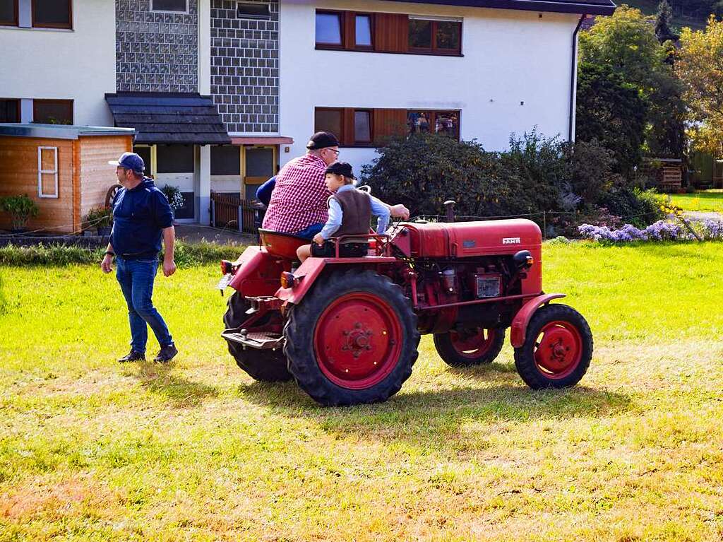 Zum zweiten Mal lud die Feuerwehr Eschbach am vergangenen Wochenende zum Bulldog-Sundig.