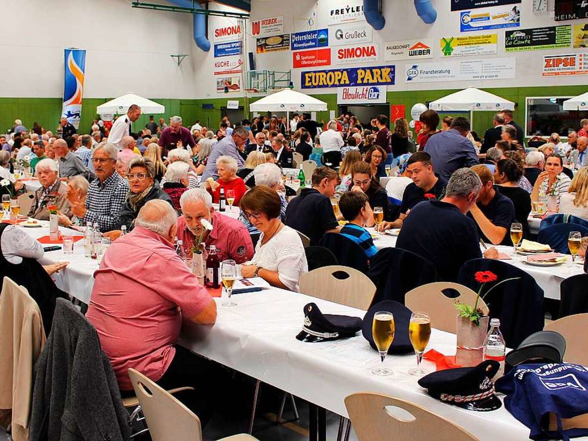 Beim Jubilumsabend war die Kahlenberghalle vollbesetzt.