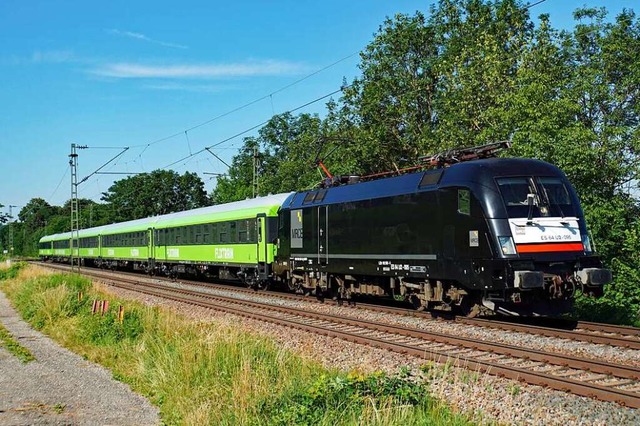 Seit vergangenem Jahr fahren Zge von ...un sollen sie auch in Mllheim halten.  | Foto: Heinz Gttlich