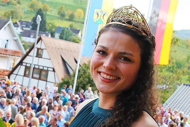 Was die Krone der Deutschen Weinkönigin aus Ebringen der Gemeinde gebracht hat