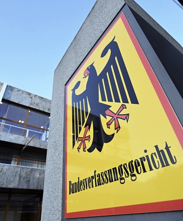 Karlsruhe verlangte ein Bundesgesetz zur Finanzierung parteinaher Stiftungen.  | Foto: Uli Deck (dpa)