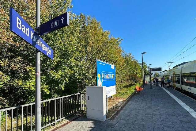 Direkt hinter dem Bahnhof Bad Krozinge...Wohngebiet Richtberggelnde entstehen.  | Foto: Frank Schoch