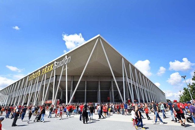 Das neue SC-Freiburg-Stadion  | Foto: Rita Eggstein