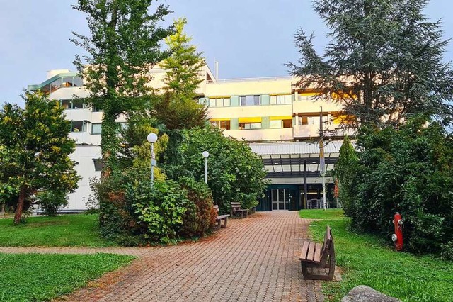 Rheinfelden soll ein ambulantes Operat...m erhalten, hier das Kreiskrankenhaus.  | Foto: Stefan Ammann