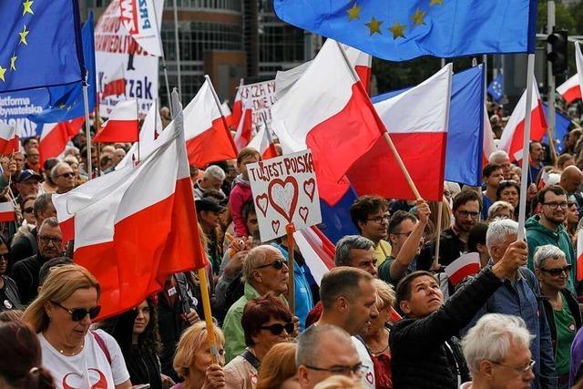 In Polen knnte es bei der Wahl zu einem Machtwechsel kommen