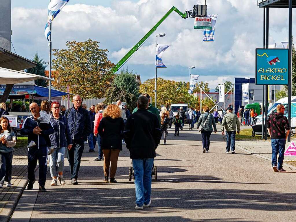 Viel los war am Sonntag bei freundlichem Herbstwetter im weitlufige Industriegebiet.