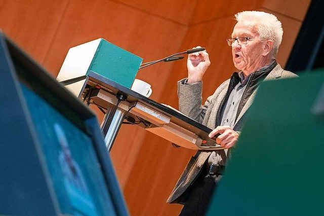 Kretschmann whrend seiner Rede auf dem Parteitag  | Foto: Stefan Puchner (dpa)