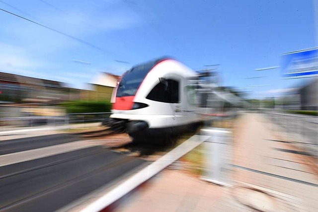 Ein Zug der SBB in Lrrach: Zuletzt ha...isen abgelegten Gegenstnden gegeben.   | Foto: Jonas Hirt