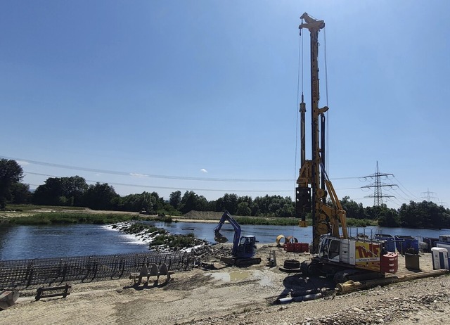 Die Faschinat-Baustelle in Wittenweier... von Interessierten besichtigt werden.  | Foto: Regierungsprsidium Freiburg