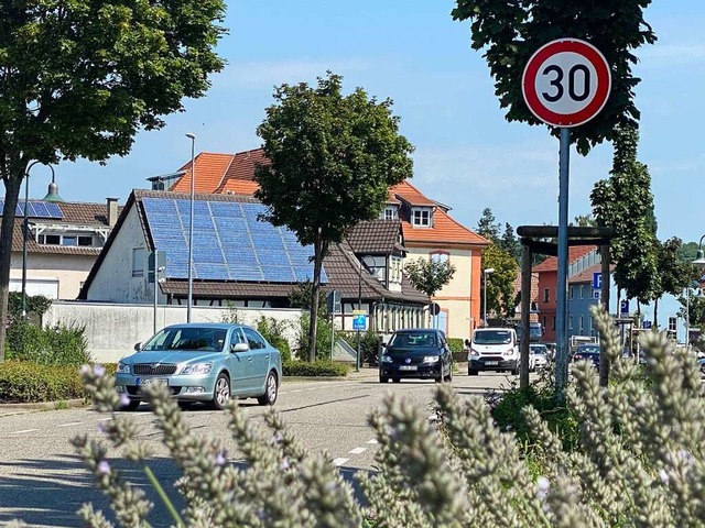 Auf der Bundesstrae 3 in Friesenheim ...st die dritte Stufe erarbeitet worden.  | Foto: Alena Ehrlich