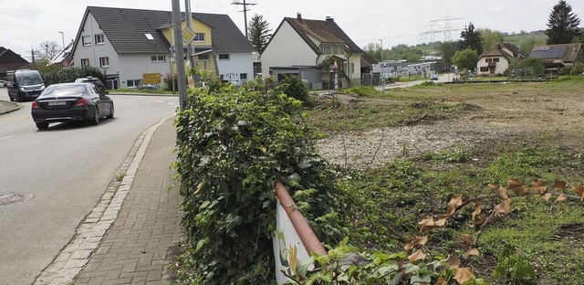 Die Einmndung in  die Schallbacher Strae (rechts) wird neu gestaltet.  | Foto: Herbert Frey