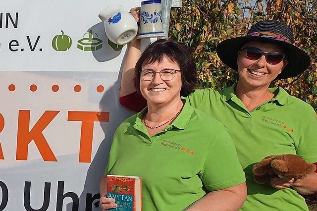 Annemarie Noll (links) und Claudia Schlenker sind die Hauptorganisatoren.  | Foto: Irene Matzarakis