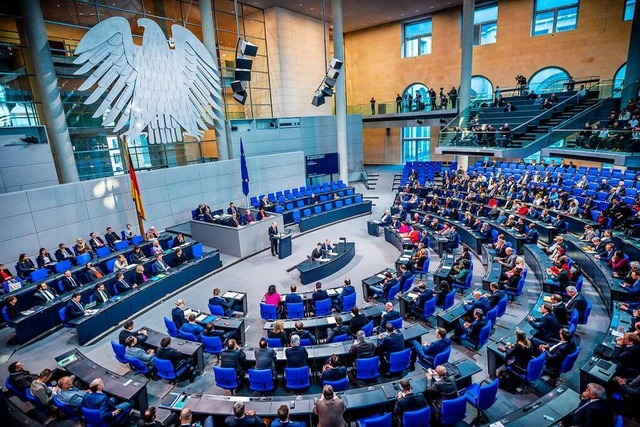 Es ist Halbzeit in  Berlin, seit zwei ...em Wahlkreis Emmendingen-Lahr erfragt.  | Foto: Michael Kappeler (dpa)