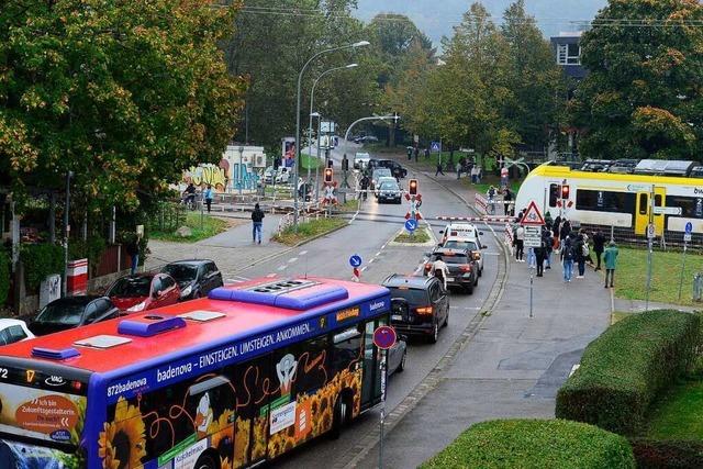 Die Skepsis gegen die geplante Tramverlngerung in Freiburg bleibt