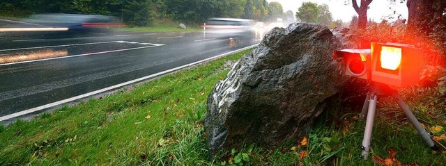 Die Anwohner der B31 im Bereich Oberhllsteig leiden unter Lrm.  | Foto: Patrick Seeger