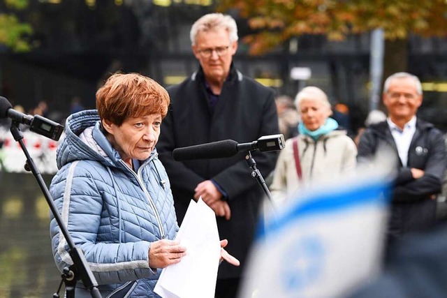 Die Vorsitzende der Israelitischen Gem... der Gedenkfeier fr die Deportierten.  | Foto: Rita Eggstein