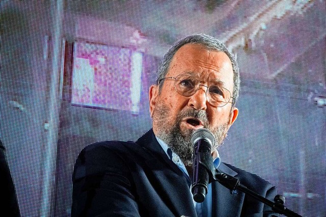 Der frhere Armeechef und Ministerprsident Ehud Barak  | Foto: IMAGO/Eyal Warshavsky