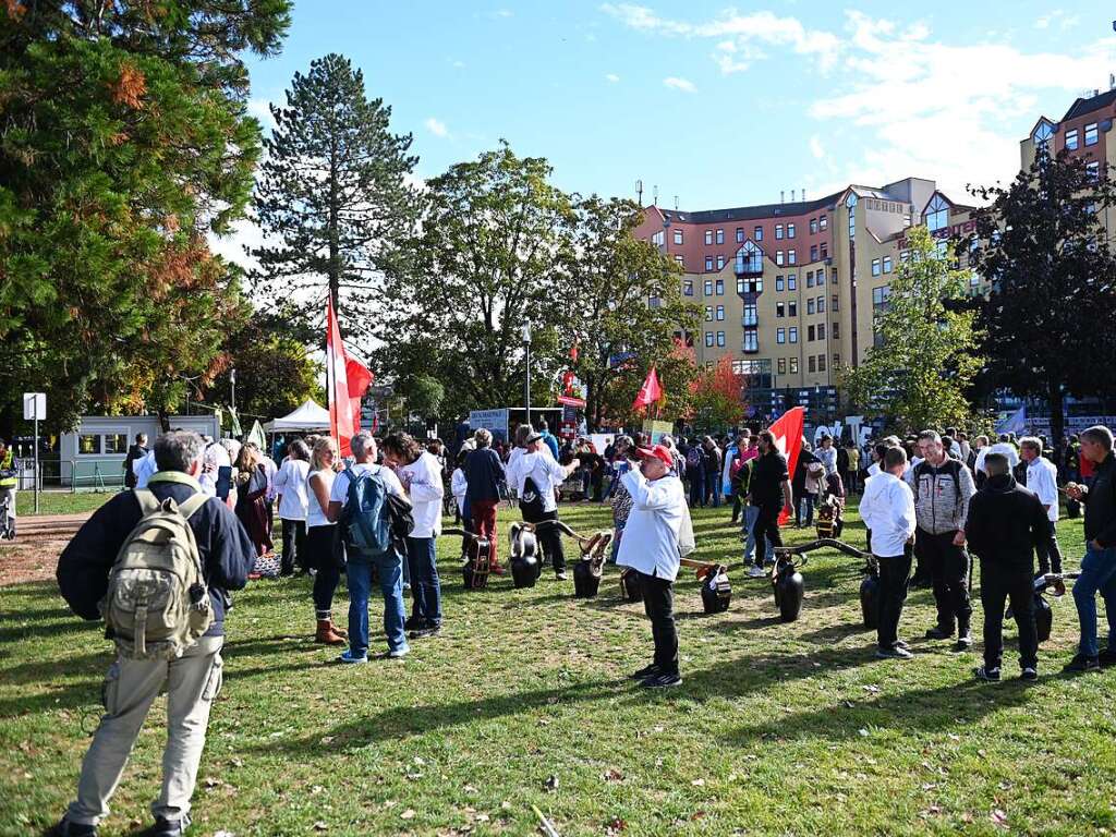 Demonstration und Gegenkundgebung in Weil am Rhein