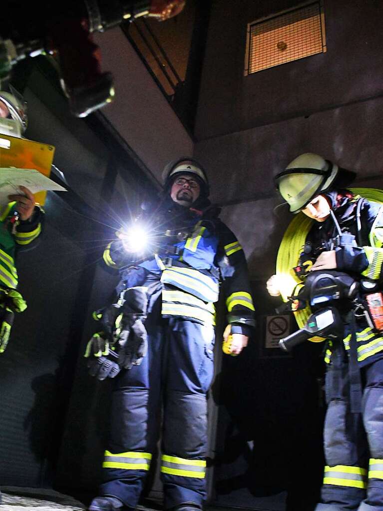 Abschlussbung der Feuerwehr Lrrach im Rathaus