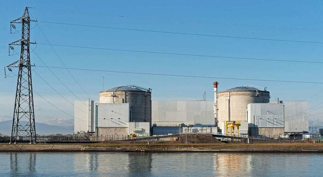 Das Akw in Fessenheim ist abgeschaltet...setzt Frankreich weiter auf Atomstrom.  | Foto: Patrick Seeger (dpa)