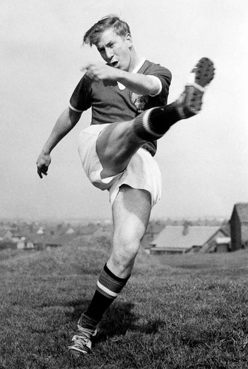Bobby Charlton als aktiver Spieler  | Foto: Pa (dpa)
