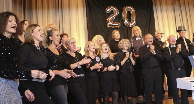 Der Pop &amp; Jazz Chor trat im Rahmen...rcher Kulturtage in Neuershausen auf.   | Foto: Horst David