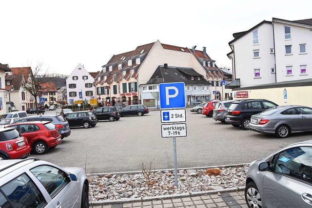 Schon lnger wird in Steinen ein Parkraumkonzept gefordert.  | Foto: Robert Bergmann