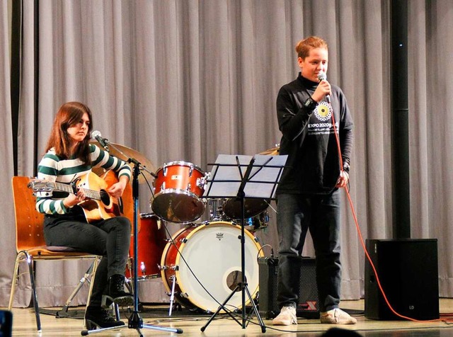 Leni Strbe und und Artur Krmer zeigt...nicht nur um  Werke der Klassik dreht.  | Foto: Rolf Reimann