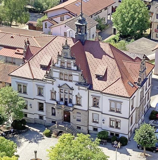 Das Rechnungsamt im Schnauer Rathaus kmmert sich um die Finanzen des GVV.  | Foto: Sarah Trinler