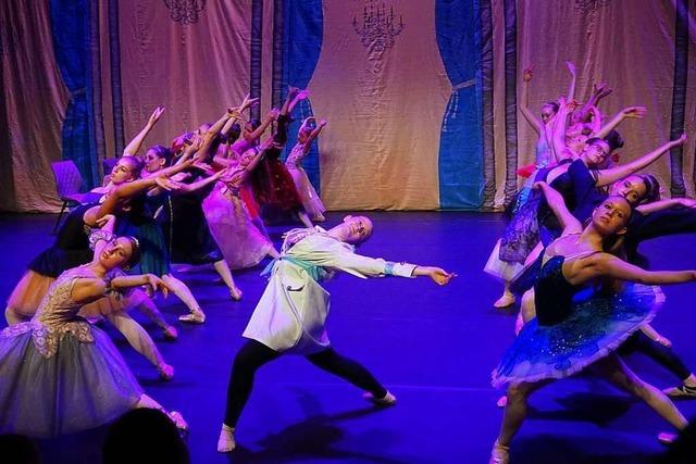 Vom Ballettstudio auf die groe Bhne des Kulturforums Art’Rhena