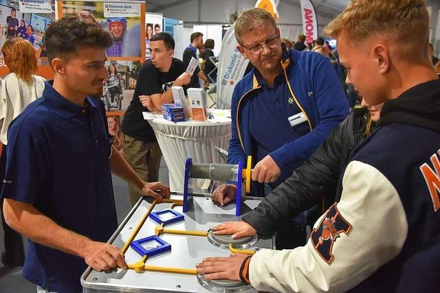 Groer Andrang bei der Jobstartbrse in Emmendingen