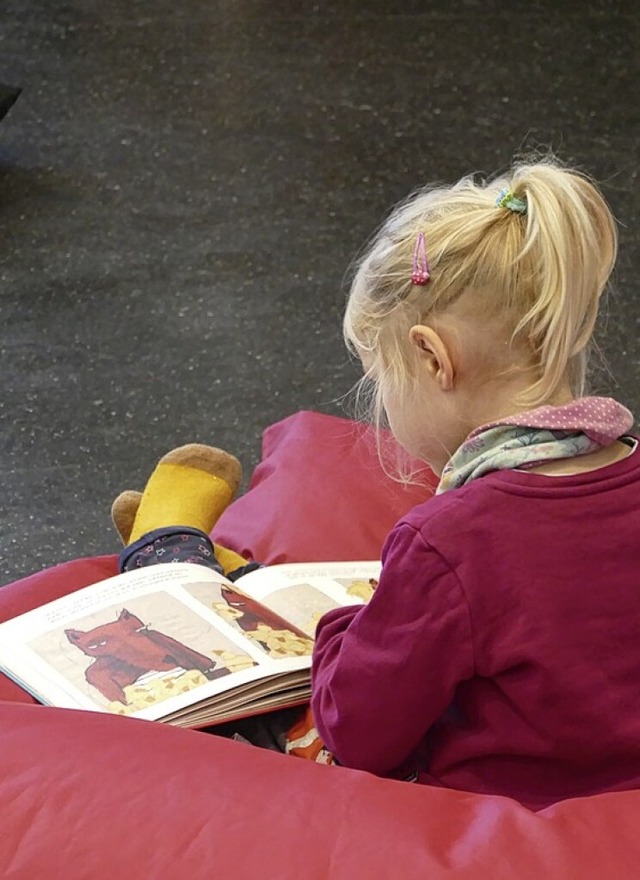 Fr Kinder gibt es bei der Messe wieder reichlich Lesestoff.  | Foto: Sophia Kaiser