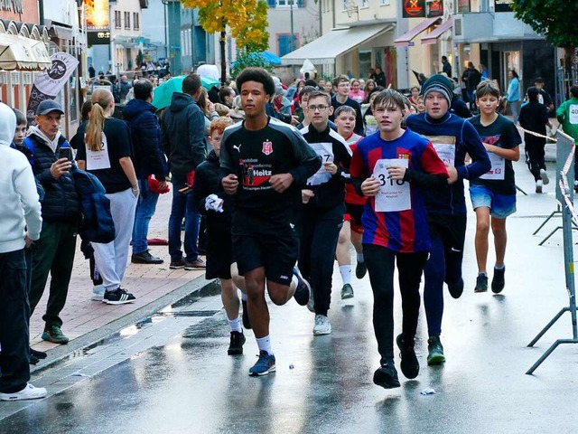 Hochmotivierte Lufer: Die Schler der Emil-Drle-Schule.  | Foto: Martin Bos