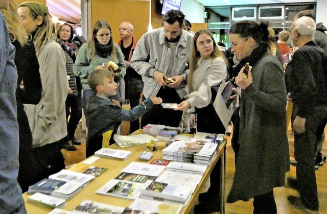 Gut gefllt war der Rathaussaal beim Neubrgerempfang.  | Foto: Sylvia-Karina Jahn