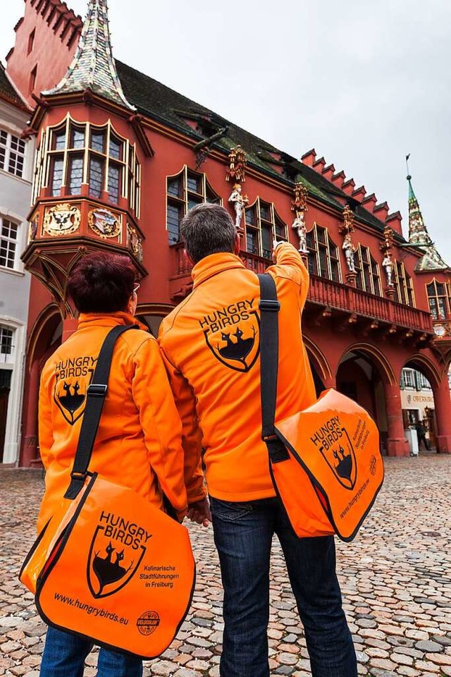 Auf dem Weg von Lokal zu Lokal werden ...sche Kaufhaus am Mnsterplatz gezeigt.  | Foto: Babian Nockel