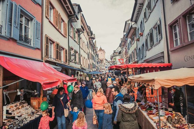 In Schweizer Rheinfelden setzt sich de...ebendiges Stadtleben ein (Archivfoto).  | Foto: Organisator Herbstmarkt