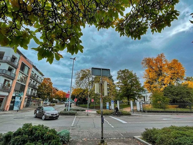 Vom Aichele-Knoten knnte die Fahrrads...chtung Schulcampus verlngert werden.   | Foto: Barbara Ruda