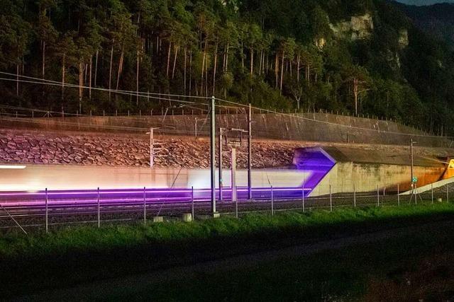 Gotthard-Bahntunnel: Reparaturarbeiten dauern länger als gedacht